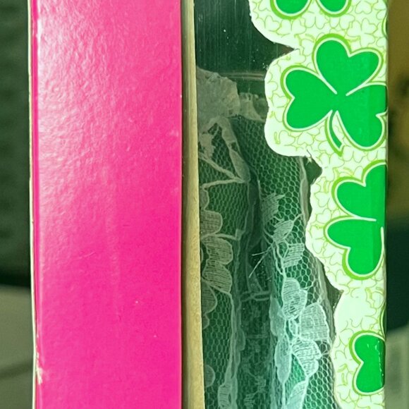 IRISH BARBIE Dolls of the World Special Edition #12998 Mattel Vintage 1994 - NEW - Picture 3 of 6